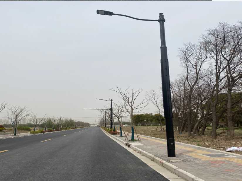 北镇市上海综合杆 太阳能路灯工程